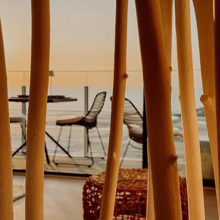 La Meremoi - Balcony And Sea View Apartman *