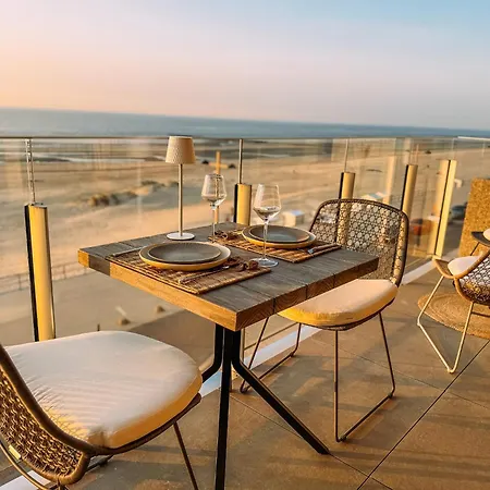 La Meremoi - Balcony And Sea View *